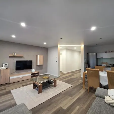Neu! Modernes Wohnen Apartmán *